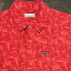 Columbia Tropical Red Button-Up Shirt